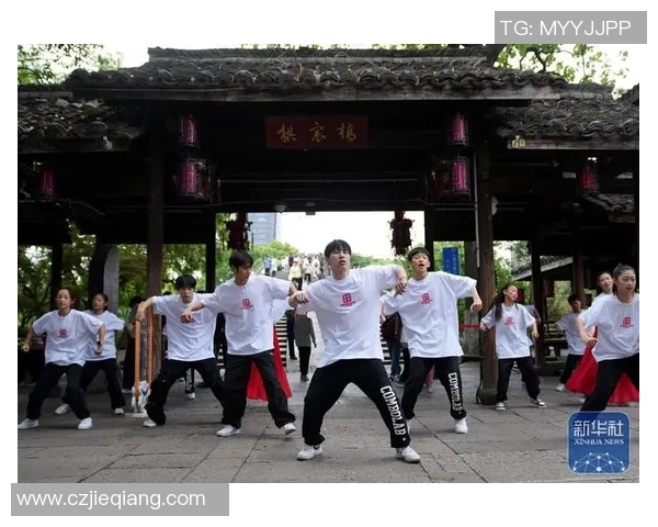 杭州街舞队个人能力的变革与热议现象探讨